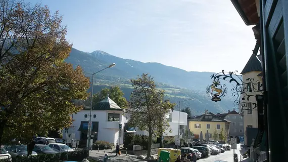 Hotel Goldenes Rössl | Trentino-Alto Adige - Güney Tirol (il) - Bressanone