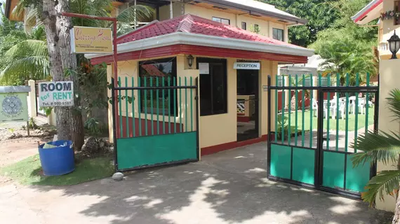 Cherrys @ Home Rooms for Rent | Bohol - Panglao