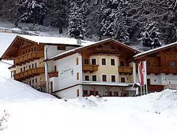 Gasthof Kratzerwirt | Tirol - Innsbruck (ve civarı) - Neustift Im Stubaital