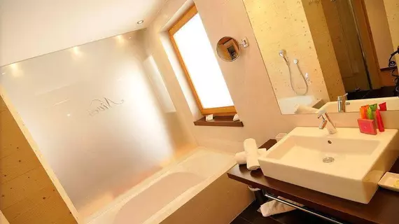 Boutique Hotel Nives | Trentino-Alto Adige - Güney Tirol (il) - Selva di Val Gardena