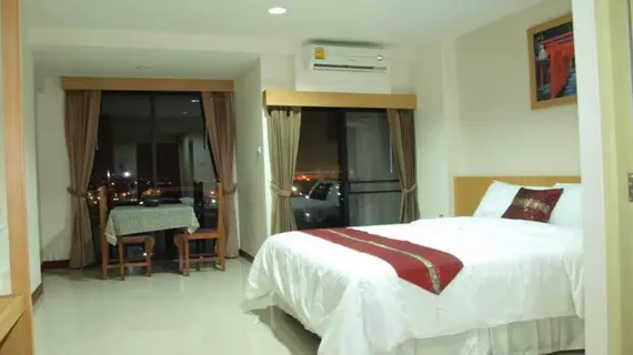 Sakura Boutique Hotel and Resident | Rayong İli