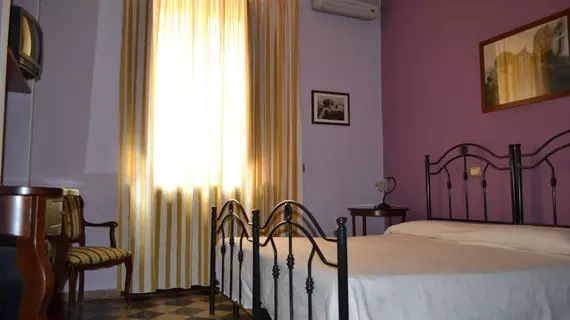 A Due Passi dal Duomo B&B | Sicilya - Syracuse (vilayet) - Syracuse - Ortigia