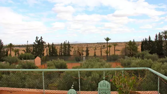 Villa Des 3 Golfs | Marakeş (ve civarı) - Marrakech - Ouahat Sidi Brahim - Palmeraie