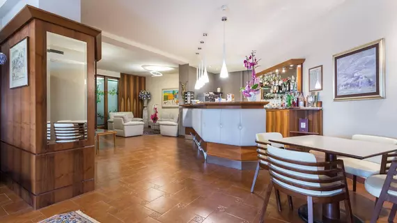 Hotel Ristorante La Terrazza | Umbria - Perugia (vilayet) - Assisi