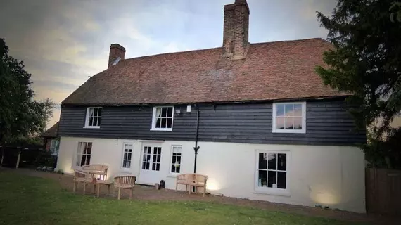 Green Farmhouse | Kent (kontluk) - Swale District - Sittingbourne - Lower Halstow