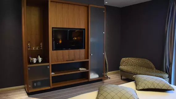 Hotel La Tour Birmingham | West Midlands (ilçe) - Birmingham (ve civarı) - Birmingham - Bordesley