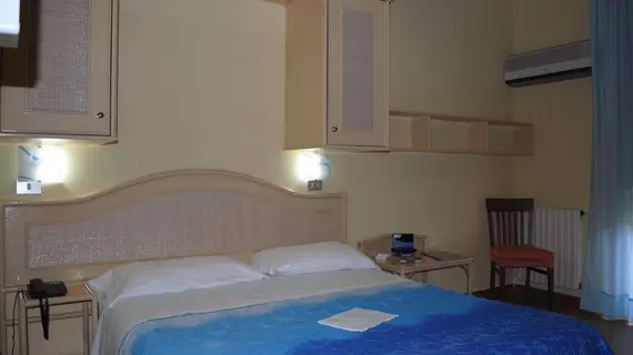 Hotel La Praia | Calabria - Vibo Valentia (vilayet) - Zambrone