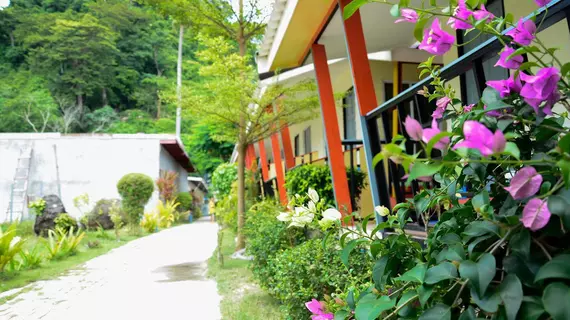 Chongkhao Resort | Krabi İli - Ko Phi Phi