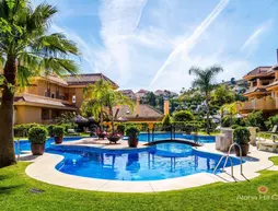 Aloha Hill Club | Andalucia - Malaga İli - Marbella