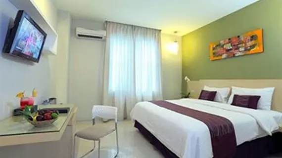 Lombok Plaza Hotel and Convention | Batı Nusa Tenggara - Lombok - Mataram