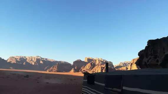 Black Irish Camp And Tours | Akabe İli - Wadi Rum