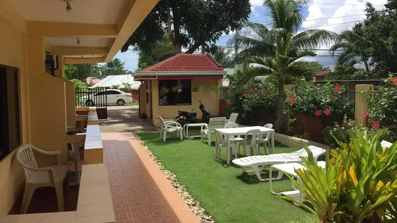 Cherrys @ Home Rooms for Rent | Bohol - Panglao