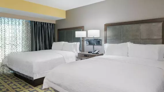 Hampton Inn and Suites Tampa Airport Avion Park Westshore | Florida - Tampa (ve civarı) - Tampa