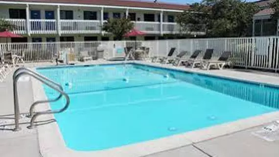 Motel 6 San Luis Obispo South | Kaliforniya - San Luis Obispo (ve civarı) - San Luis Obispo