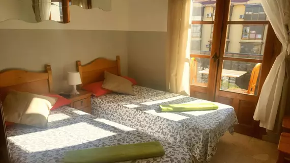 Hostal El Peine | Madrid Özerk Topluluğu - Madrid (ve civarı) - Torrejon de Ardoz