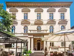 Garden Palace | Küçük Polonya Voyvodalığı - Krakow (ve civarı) - Krakow - Stare Miasto