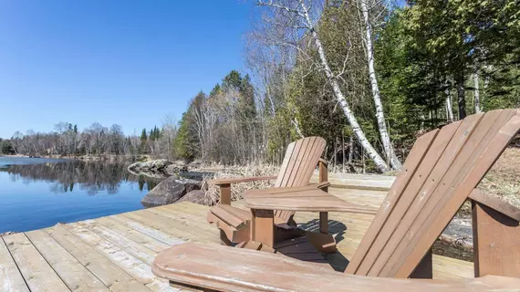 Les Dames du Lac | Quebec - Les Laurentides Regional County Belediyesi - Tremblant Dağı (ve civarı) - Mont-Tremblant