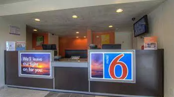 Motel 6 Orlando - Winter Park | Florida - Orlando (ve civarı) - Orlando