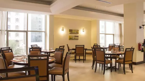 Holiday Inn Abu Dhabi Downtown | Abu Dabi - Abu Dabi Kent Merkezi - Al Danah