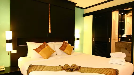 Rattana Beach Hotel | Phuket (ve civarı) - Thalang