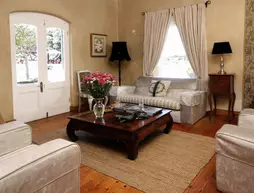 Auberge Burgundy Guesthouse | Western Cape (il) - Overberg District Municipality - Overstrand - Stanford - Greater Hermanus - Hermanus Kent Merkezi