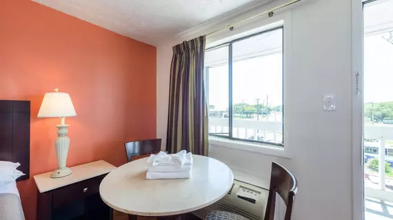 Motel 6 Norfolk Oceanview | Virginia - Norfolk - Virginia Beach (ve civarı) - Norfolk