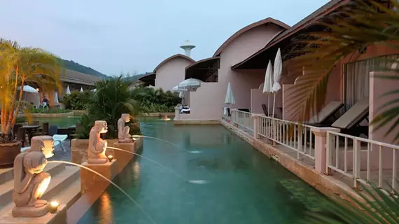 Phuket Kata Resort | Phuket (ve civarı) - Karon - Kata Plajı