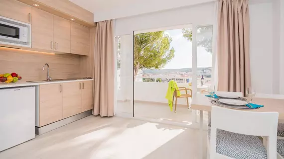 Apartamentos Sun Beach Adults Only | Balearic Adaları - Mayorka Adası - Calvia - Santa Ponsa