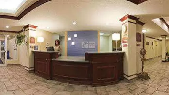 Holiday Inn Express & Suites Superior | Wisconsin - Superior