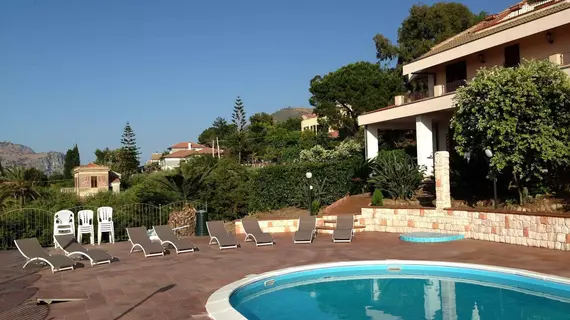 Residence Villa Santa Lucia | Sicilya - Palermo (vilayet) - Cefalu