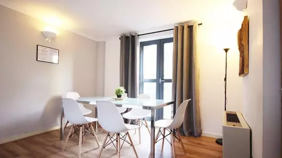 City Stay Aparts - Liverpool Street Apartment | Londra (ve civarı) - London City Center - City of London