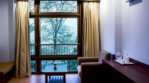 The Golden Crest Hotel | Sikkim - Gangtok