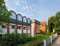 Hotel Morgenland | Berlin (ve civarı) - Steglitz-Zehlendorf - Lichterfelde