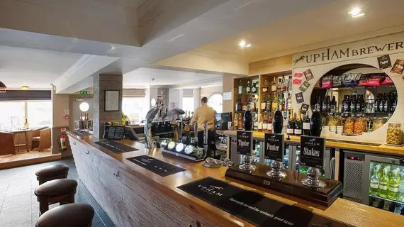 The Navigator | Hampshire (kontluk) - Southampton