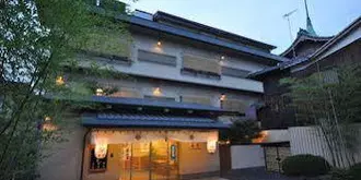 Gion Ryokan Karaku