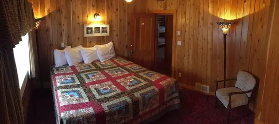 The Historic Madison Motel | Montana - West Yellowstone - West Yellowstone