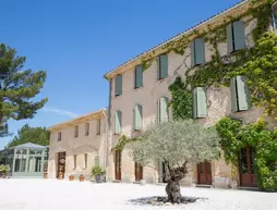 Domaine and Cie | Provence - Alpes - Cote d'Azur - Bouches-du-Rhone (bölge) - Aix-en-Provence (ve civarı) - Aix-en-Provence