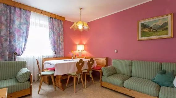 Residence Obermoarhof | Trentino-Alto Adige - Güney Tirol (il) - Vandoies