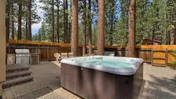 3042 Sierra Blvd. | Kaliforniya - Lake Tahoe (ve civarı) - South Lake Tahoe