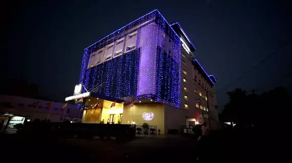 Goutham Grand Hotel - Tenali | Andra Pradeş - Tenali