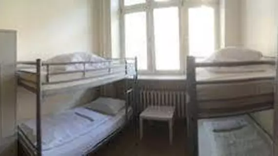 All In Hostel Berlin | Berlin (ve civarı) - Friedrichshain-Kreuzberg - Friedrichshain