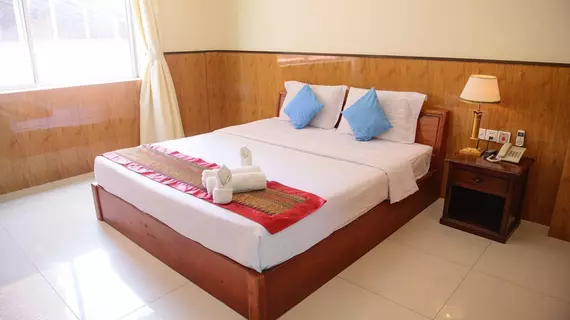 Sihanoukville Plaza Hotel | Koh Kong - Sihanoukville (ve civarı) - Sihanoukville - Mittakpheap