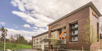 La Quinta Inn and Suites Clifton Park