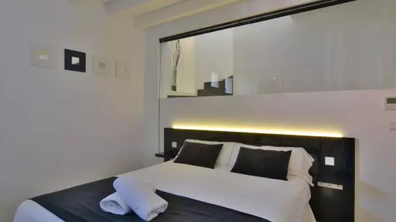 Hotel Lonja Suites | Balearic Adaları - Mayorka Adası - Palma de Mallorca - Tarihi Şehir Merkezi