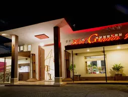 Hotel Gradia 2 | Doğu Cava - Batu