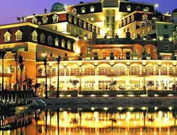 Clifford Golden Lake Hotel | Guangdong - Foşan (ve civarı) - Foshan