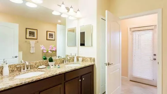 Starmark Luxury Collection Homes at ChampionsGate | Florida - Four Corners - Champions Gate