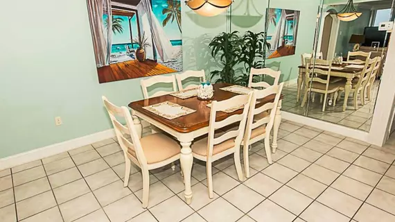 Shoreline Towers by Holiday Isle | Florida - Fort Walton Beach - Destin (ve civarı) - Destin