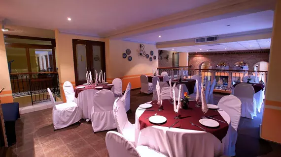 Hotel Santiago de Compostela | Jalisco - Guadalajara (ve civarı) - Guadalajara - Centro