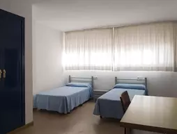 Albergue Inturjoven Sevilla | Andalucia - Seville İli - Sevilla - Sector Sur-La Palmera-Reina Mercedes